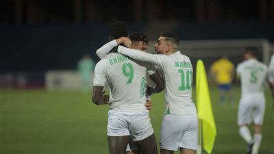 بث مباشر.. مباراة الرجاء والدفاع الحسني الجديدي في الدوري المغربي