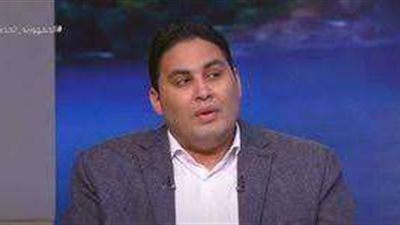 بالفيديو.. خبير أمني يوضح سبب انتشار الحسابات الشخصية الموثقة بالعلامة الزرقاء