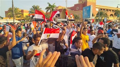 بالفيديو| من ميدان الجلاء.. حشود بالآلاف لتأييد الرئيس عبدالفتاح السيسي للترشح في الانتخابات الرئاسية