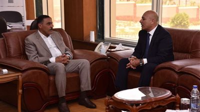 محافظ مطروح يستقبل وفد الأكاديمية العربية للعلوم