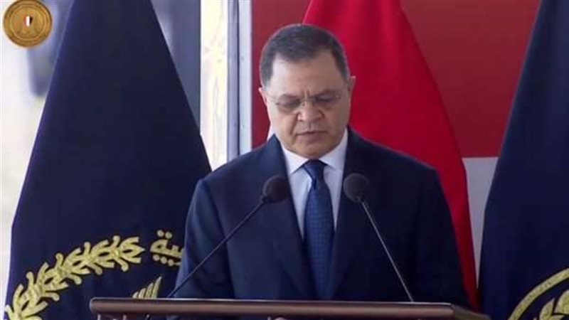 وزير الداخلية محمود