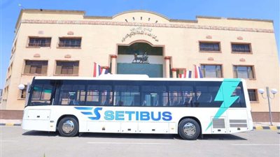 بالصور | بأيدي مصرية.. الإنتاج الحربي تعلن إنتاج أول أتوبيس كهربائي (تفاصيل)