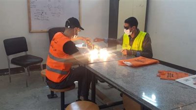 «فقدت وظيفتي بالسياحة بسبب شقيقي».. رحلة متعافي مع المخدرات بمركز العزيمة بالمنيا