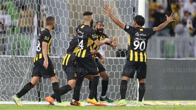 ضمك في مواجهة الحزم في الدوري السعودي.. موعد المباراة والقنوات الناقلة