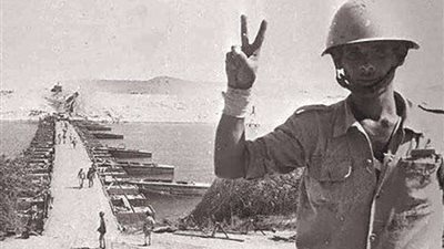 أحد أبطال أكتوبر: إسرائيل روجت لاستحالة تدمير خط بارليف وعملية العبور كانت معقدة جدا