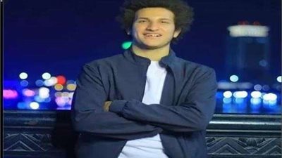 طالب تانية طب القصر العيني يكشف تفاصيل أزمة الشهادة المزورة