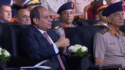 الرئيس السيسي: خروج المصريين لرفض تنحي عبد الناصر بداية التحدي القومي