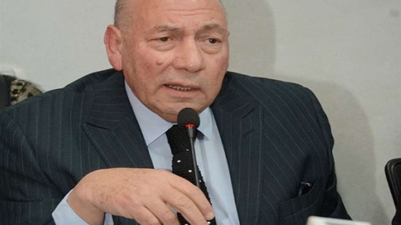 الدكتور أحمد جمال