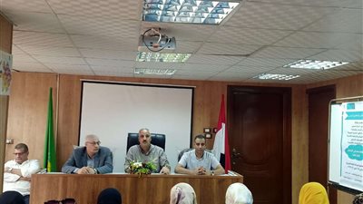 الصبروط يفتتح فعاليات برنامج رفع كفاءة مشرفي البرلمان إداريًا وفنيًا بالقليوبية