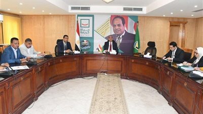 التنمية المحلية: متابعة تنفيذ أعمال مشروعات الرصف بعدد من الطرق المدرجة بالمبادرة الرئاسية 