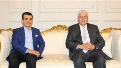 وزير التعليم العالي يناقش مستجدات الشراكة مع مدير عام منظمة العالم الإسلامي