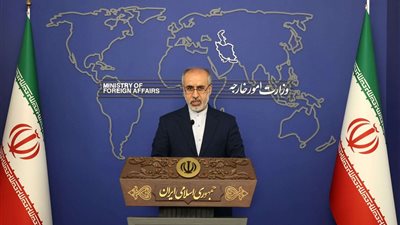 وزارة الخارجية الإيرانية: إرسال أمريكا حاملة طائرات يُعد بمثابة مشاركة عملية في العدوان الإسرائيلي على فلسطين