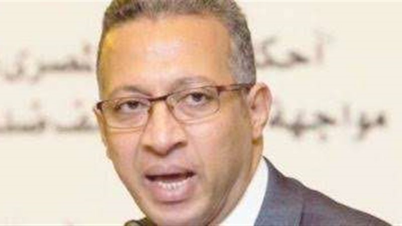 طارق العوضي عضو لجنة