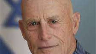 الرئيس الأسبق لـ 