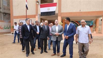 محافظ الجيزة: يجب تنظيم مجموعات الدعم المدرسي للطلاب لمنع الدروس الخصوصية