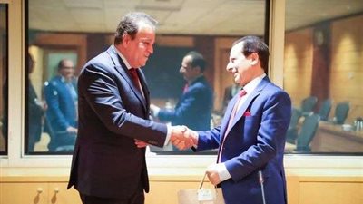 وزير الصحة يستقبل نظيره الباكستاني لمناقشة سبل تعزيز التعاون بين البلدين