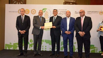 جهاز 6 أكتوبر يفوز بجائزة أفضل مشروع لمعالجة مياه الصرف الصحي بمبادرة المشروعات الخضراء الذكية