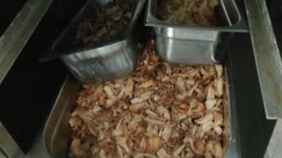 سقوط مدير محل مأكولات وبحوزته كميات كبيرة مجهولة المصدر بالساحل