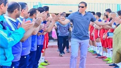 أندية الشركات تتوغل.. 