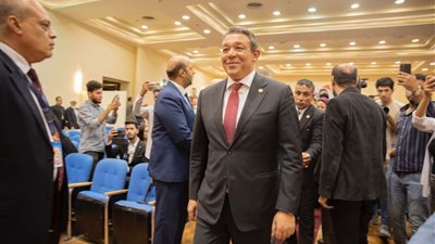 تأكيدا على انفراد 