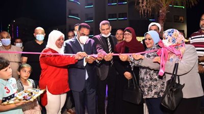 محافظ مطروح يفتتح معرض الشباب للحرف اليدوية والتراثية