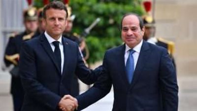 الرئيس السيسي يتلقى اتصالا هاتفيا من نظيره الفرنسي بشأن مستجدات الأوضاع في غزة