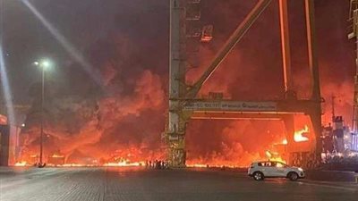الإمارات تكشف تفاصيل انفجار ميناء جبل علي
