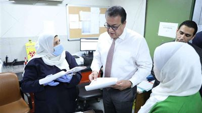 وزير الصحة يتفقد مستشفى الجلاء التعليمي ويتابع الخدمات المقدمة للمرضى