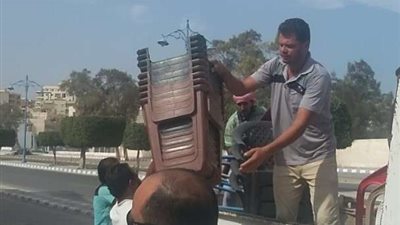 محافظ المنيا يتابع جهود الوحدات المحلية بمختلف القطاعات الخدمية