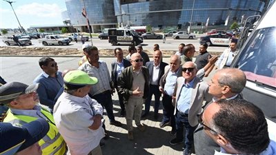 وزير الإسكان يوجه رسالة شديدة اللهجة لشركات المقاولات والمكاتب الاستشارية العاملة بمدينة العلمين الجديدة