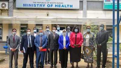 وزيرة الصحة تعقد جلسة مباحثات ثنائية مع نظيرتها الجنوب سودانية