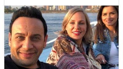 كيف ظهر مصطفى قمر برفقة شيرين رضا على ضفاف نهر النيل؟