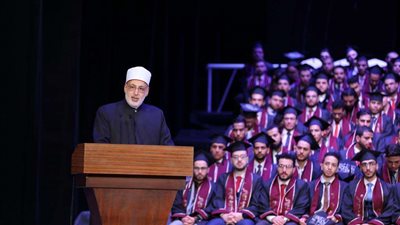 وكيل الأزهر يشهد حفل تخريج الدفعة 53 من طب بنين الأزهر بالقاهرة