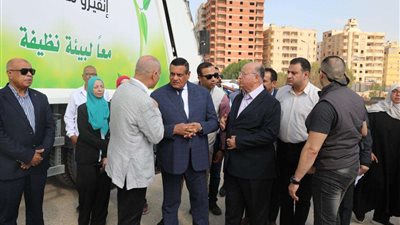 وزير التنمية المحلية يتابع أعمال شركتي «ارتقاء»  و«انفيروماستر»