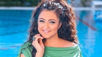الموت يفجع الفنانة مروة عبد المنعم