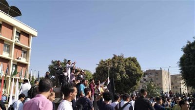 تفاعل كبير فى جامعة سوهاج للتبرع بالدم لمساندة الشعب الفلسطينى