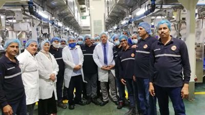 حملة تفتيش في مصانع أسيوط للتحقق من تطبيق القانون