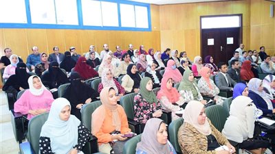 بالتعاون مع بنك المعرفة المصري ..جامعة سوهاج تنظم ورشة عمل بمشاركة 150 متدرب من الباحثين