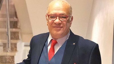 الفنان صلاح عبد الله يؤيد موقف الرئيس السيسي تجاه القضية الفلسطينية