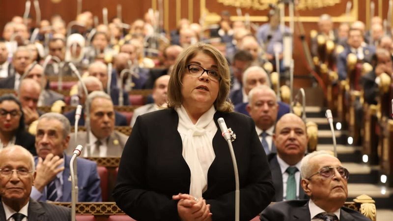 فيبي فوزي