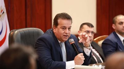 وزير الصحة يلتقي نظيره السوداني لبحث تعزيز سبل التعاون في القطاع الصحي