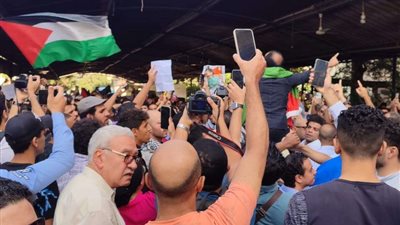 أعضاء الحركة المدنية ينظمون مسيرة حاشدة بالمهندسين للتضامن مع فلسطين