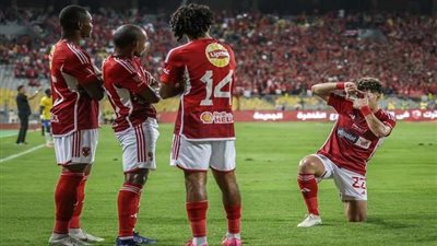 الأهلي يتقدم على سيمبا بهدف في الشوط الأول