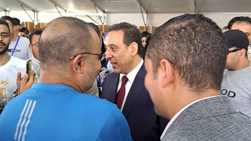 عمر هريدي من أمام