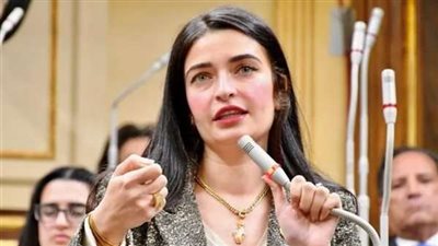 برلمانية: هناك طلبات إحاطة بشأن استبعاد 14 ألف معلم من التعيين