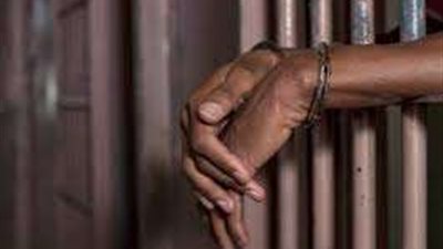 حبس مالك صيدلية لغسل 20 مليون جنيه قيمة مديونية شركة أدوية بالفيوم