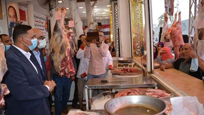 بالصور | محافظ الدقهلية يطلق مبادرة تخفيض أسعار اللحوم بمنافذ البيع بـ 70 جنيها