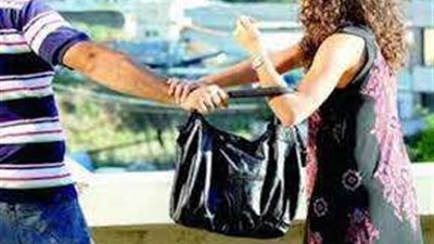 تأجيل محاكمة المتهمين بسرقة فتاة بالإكراه في قصر النيل بالقاهرة