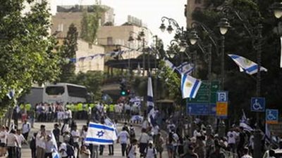 عاجل|جيش الاحتلال: إجلاء سكان 14 بلدة في شمال إسرائيل