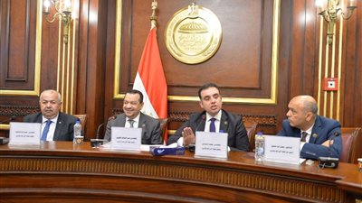 «زراعة الشيوخ» تستكمل «دراسة القطن المصري: التحديات والمحفزات لتحسين المناخ الاستثماري»